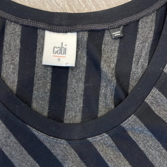 Women’s Cabi tank top - Picture 2 of 3